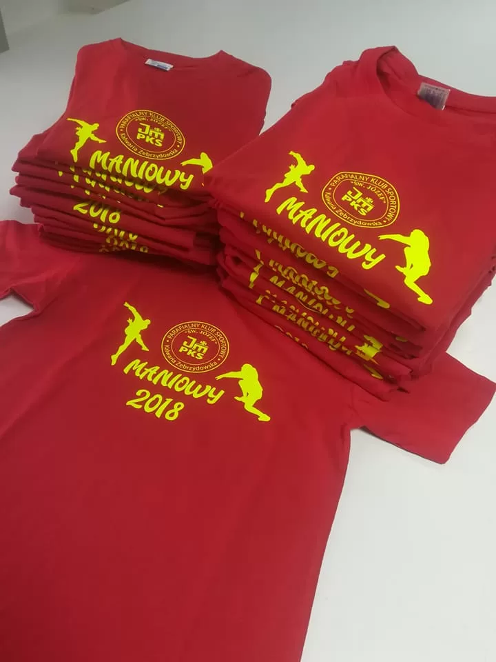 Realizacja SpeedNadruki.pl — odzież firmowa z nadrukiem DTF